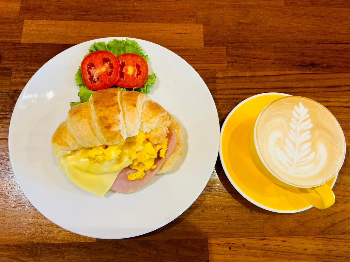 Coffeeandbeer Hostel Патая Екстериор снимка