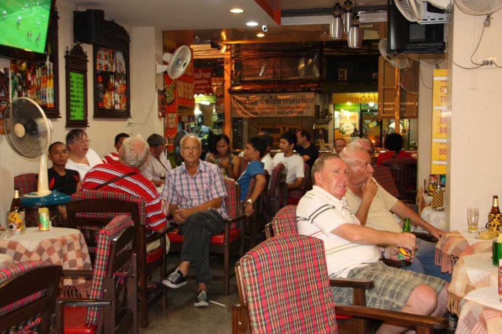 Coffeeandbeer Hostel Патая Стая снимка