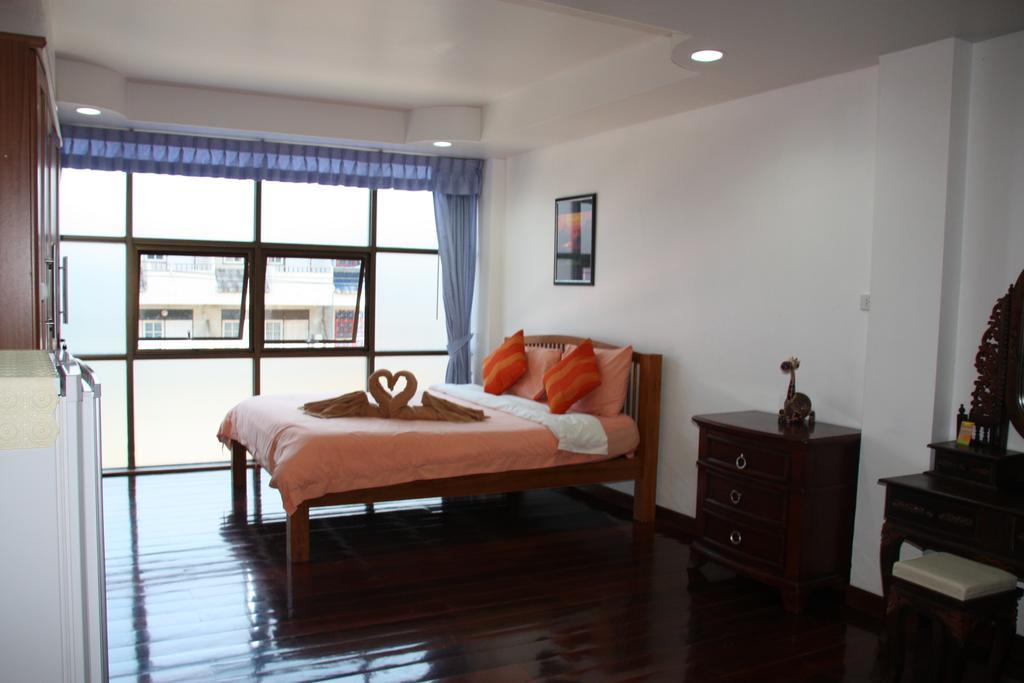 Coffeeandbeer Hostel Патая Стая снимка